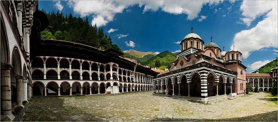 809-baner-rila-monastery.jpg