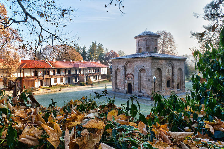 809-zemenski-monastery.jpg