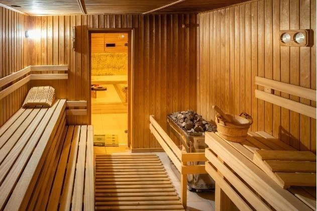 394-sauna-17315040449034.jpg